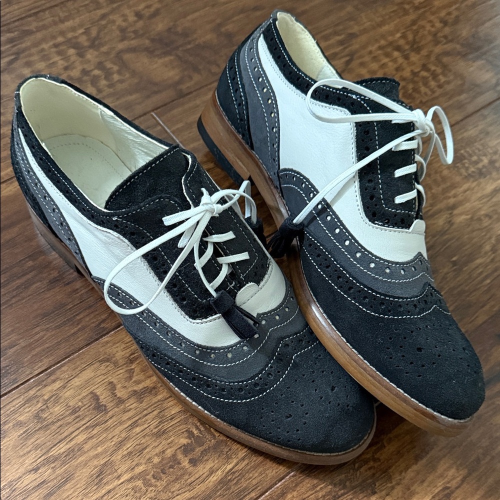 NEW! Girotti Women’s Custom Oxford Shoes